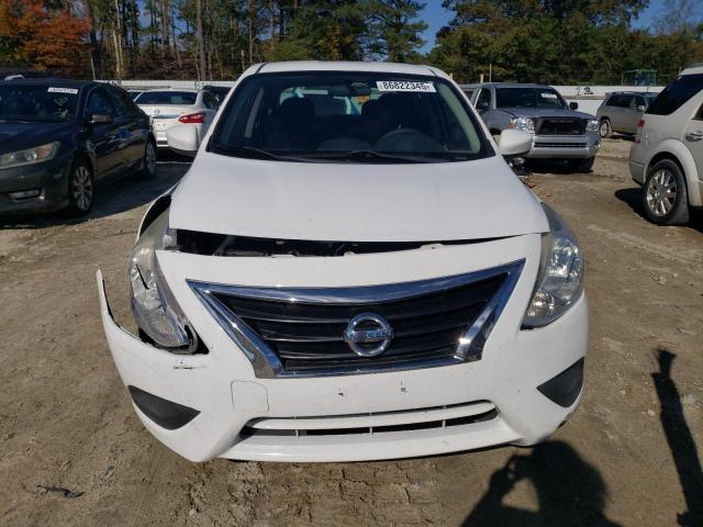3N1CN7AP7GL834365 - 2016 NISSAN VERSA S WHITE photo 5