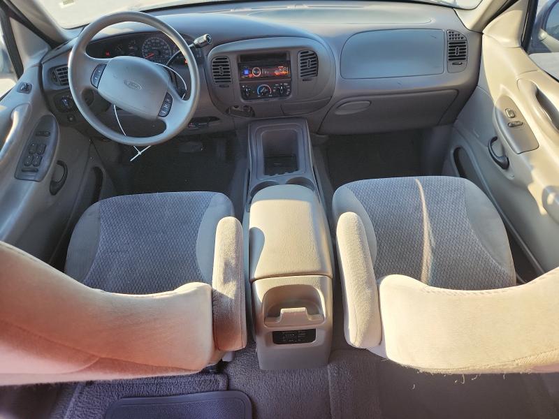 1FMRU17L8WLB86701 - 1998 FORD EXPEDITION 栗色 照片 8