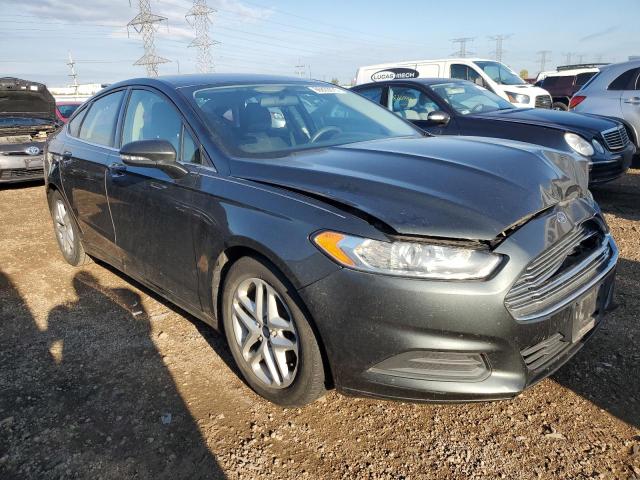 3FA6P0H79FR172016 - 2015 FORD FUSION SE 黑色 照片 4