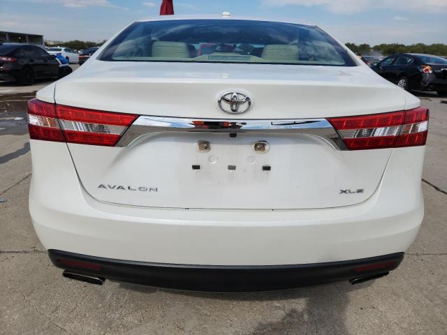 4T1BK1EB5FU184724 - 2015 TOYOTA AVALON XLE Ақ фото 6