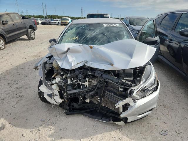 3N1CN8DV4LL810387 - 2020 NISSAN VERSA S SILVER photo 5