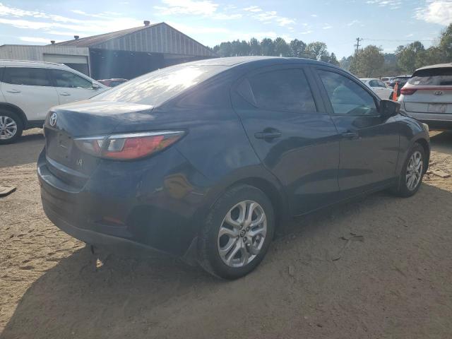 3MYDLBYV1JY313796 - 2018 TOYOTA YARIS IA BLUE photo 3
