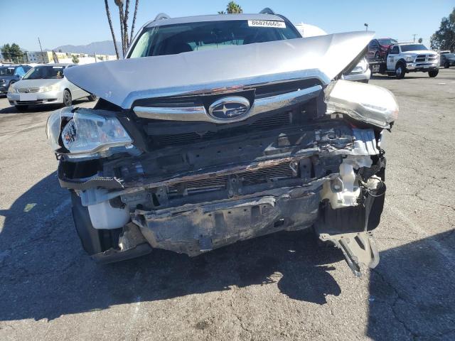 JF2SJAEC3EH553833 - 2014 SUBARU FORESTER 2.5I PREMIUM SILVER photo 5