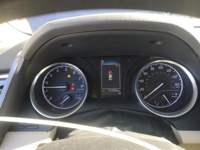 4T1B11HK6JU632525 - 2018 TOYOTA CAMRY L Көк фото 9