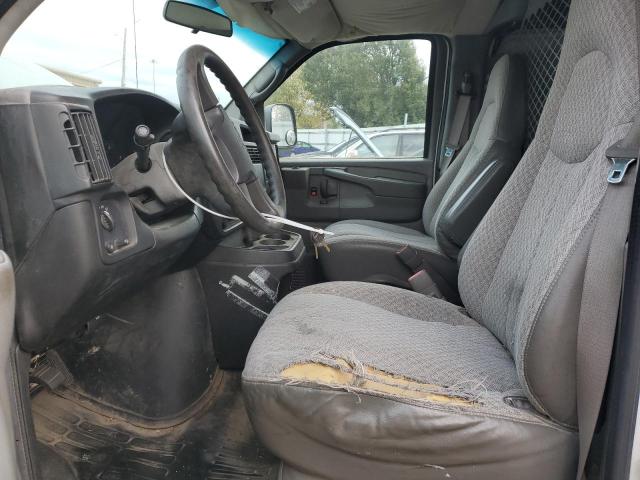 1GCFG15T851229297 - 2005 CHEVROLET EXPRESS Weiß Foto 7