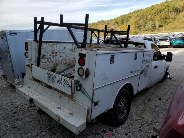 1GC0KVCG9BZ387520 - 2011 CHEVROLET SILVERADO K2500 HEAVY DUTY WHITE photo 3