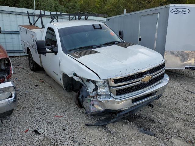 1GC0KVCG9BZ387520 - 2011 CHEVROLET SILVERADO K2500 HEAVY DUTY WHITE photo 4