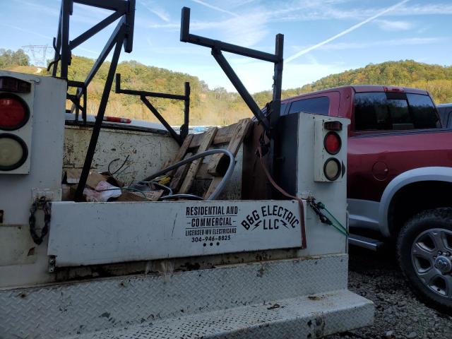 1GC0KVCG9BZ387520 - 2011 CHEVROLET SILVERADO K2500 HEAVY DUTY WHITE photo 6