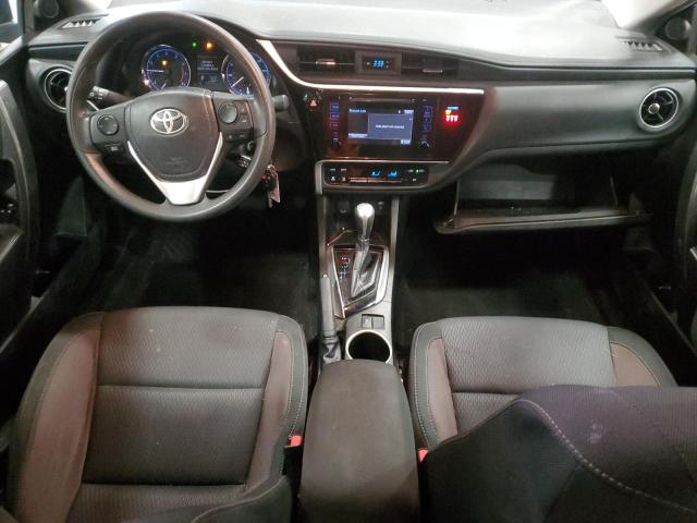 5YFBURHE0JP832933 - 2018 TOYOTA COROLLA L 石墨色 照片 8