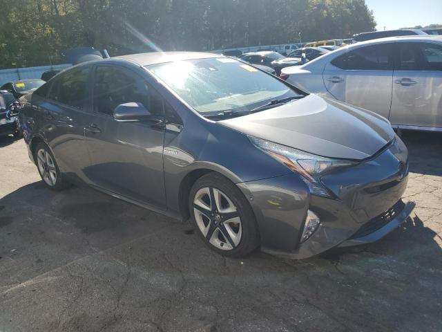 JTDKARFU4J3554498 - 2018 TOYOTA PRIUS ნაცრისფერი ფოტო 4