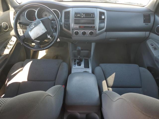 3TMLU42N28M018879 - 2008 TOYOTA TACOMA DOUBLE CAB Сріблястий фото 8