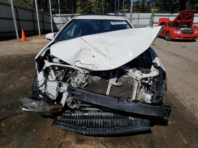 5YFBURHE9JP816116 - 2018 TOYOTA COROLLA L თეთრი ფოტო 5