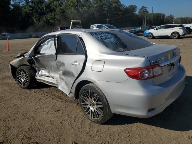 2T1BU4EE7BC668637 - 2011 TOYOTA COROLLA BASE Сріблястий фото 2