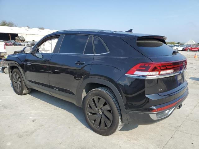 1V2WE2CA9RC222252 - 2024 VOLKSWAGEN ATLAS CROS SE Чорний фото 2