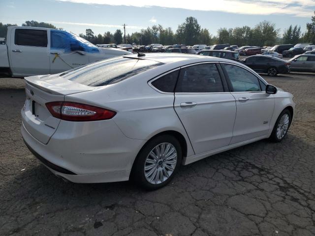 3FA6P0SU1DR310465 - 2013 FORD FUSION TITANIUM PHEV Blanco foto 3