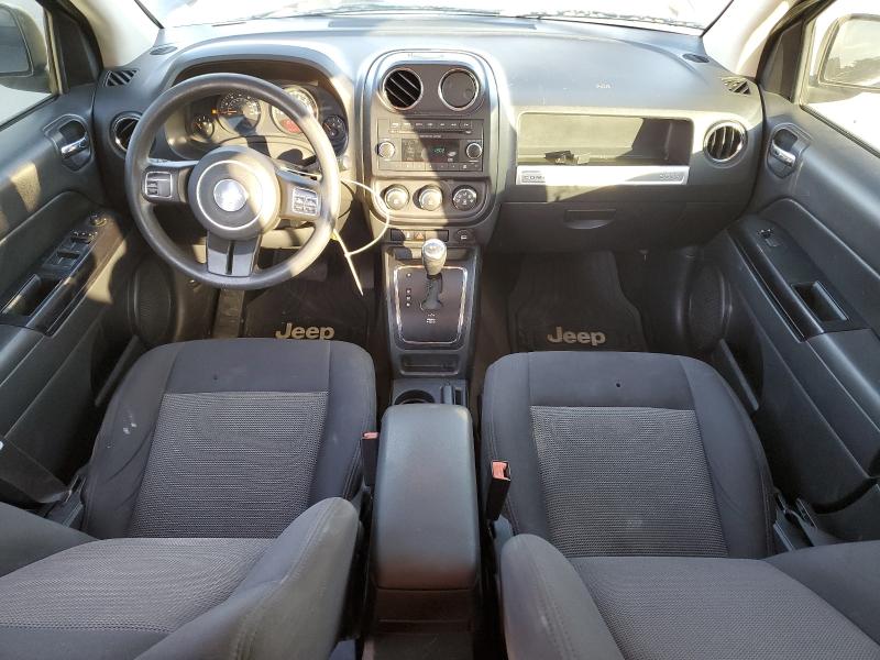 1C4NJCBAXFD313603 - 2015 JEEP COMPASS SPORT أسود صورة 8