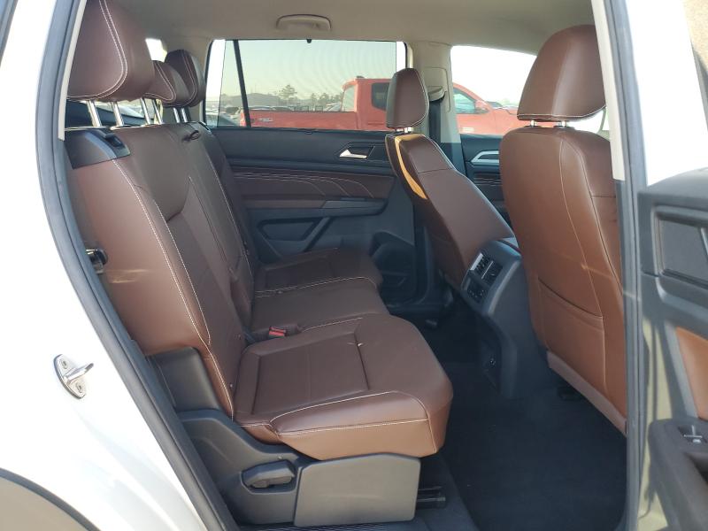 1V2HR2CA0PC523664 - 2023 VOLKSWAGEN ATLAS SE Biały zdjęcie 11