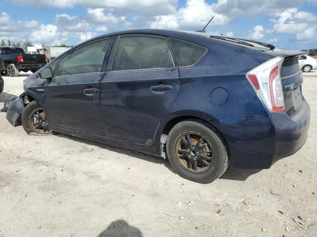 JTDKN3DU5C1530830 - 2012 TOYOTA PRIUS BLUE photo 2