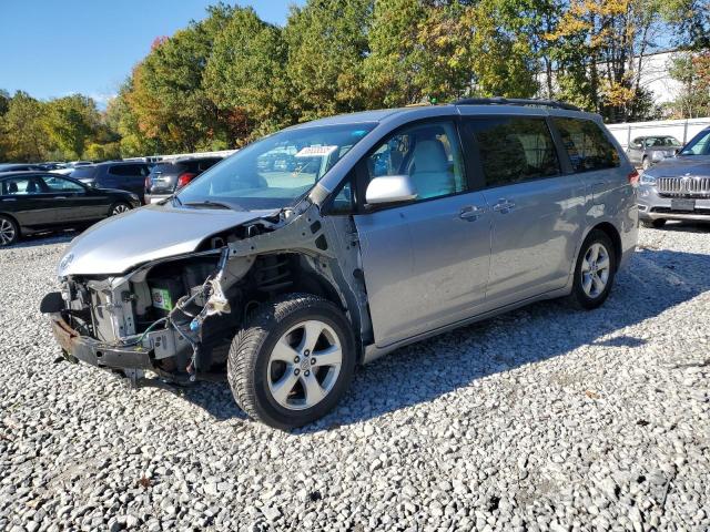 2012 TOYOTA SIENNA LE, 