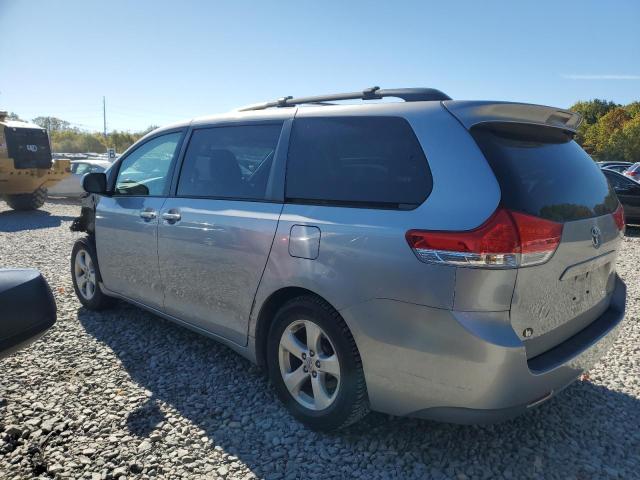 5TDKK3DC2CS236854 - 2012 TOYOTA SIENNA LE SILVER photo 2