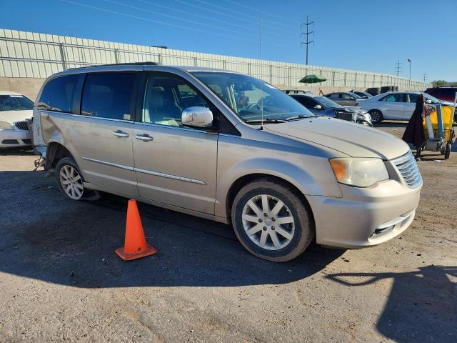 2C4RC1CGXCR237344 - 2012 CHRYSLER TOWN & COU TOURING L GOLD photo 4