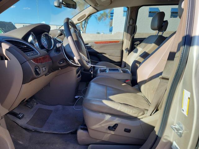 2C4RC1CGXCR237344 - 2012 CHRYSLER TOWN & COU TOURING L GOLD photo 7