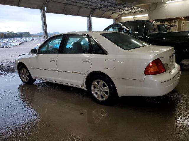 4T1BF28B82U207185 - 2002 TOYOTA AVALON XL WHITE photo 2