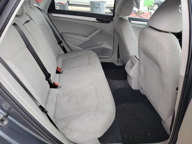 1VWAT7A39HC040176 - 2017 VOLKSWAGEN PASSAT S 灰色 照片 10