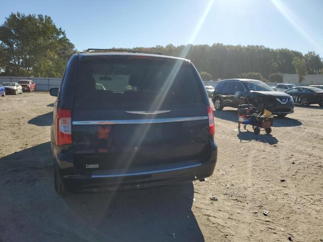 2C4RC1BG6FR629470 - 2015 CHRYSLER TOWN & COU TOURING BLUE photo 6