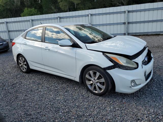 KMHCU4AE5EU766787 - 2014 HYUNDAI ACCENT GLS თეთრი ფოტო 4
