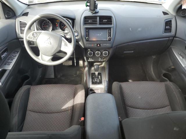 JA4AR3AU3JU004772 - 2018 MITSUBISHI OUTLANDER SPORT ES Niebieski zdjęcie 8