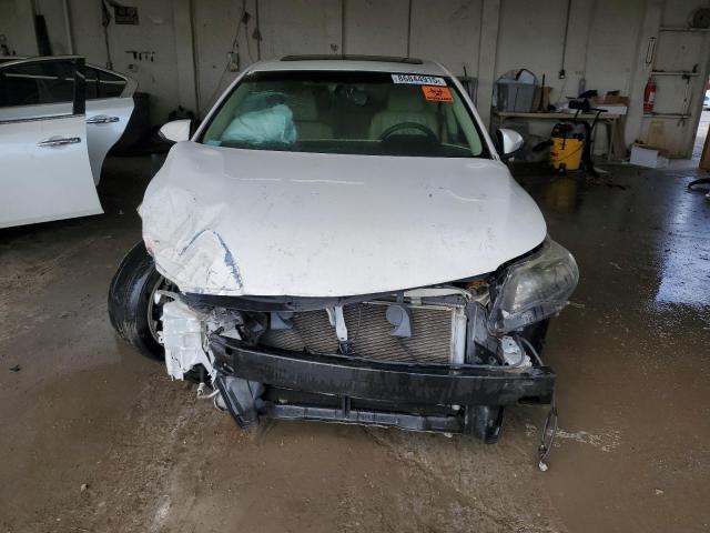 4T1BK1EB1DU025888 - 2013 TOYOTA AVALON BASE Blanc photo 5