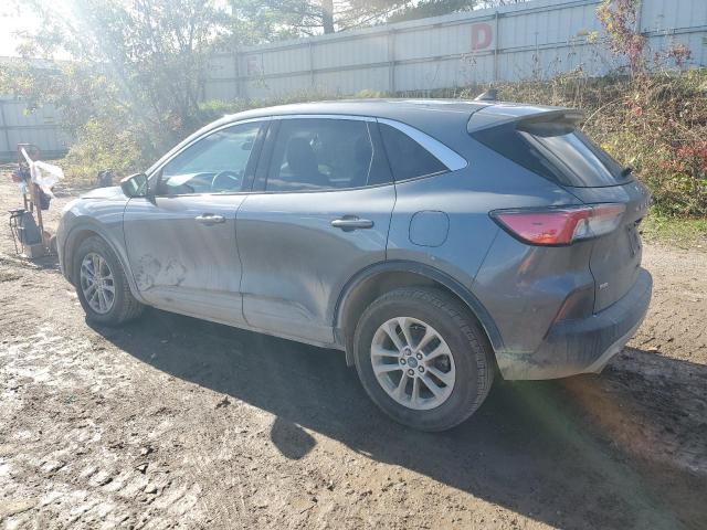 1FMCU9G60NUB23177 - 2022 FORD ESCAPE SE GRAY photo 2