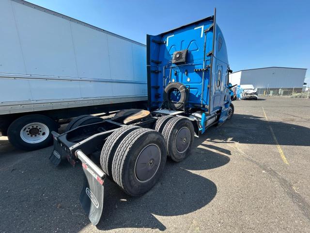 3AKJHHDR0NSMZ8465 - 2022 FREIGHTLINER CASCADIA 1 BLUE photo 4