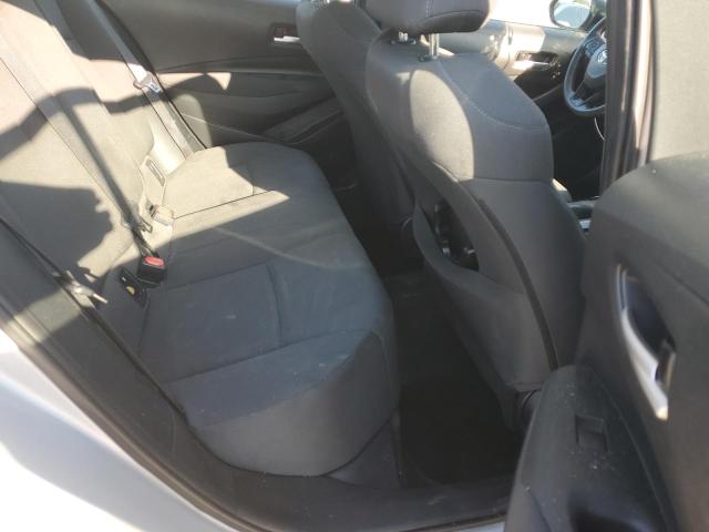 5YFEPMAEXMP249615 - 2021 TOYOTA COROLLA LE ვერცხლისფერი ფოტო 10