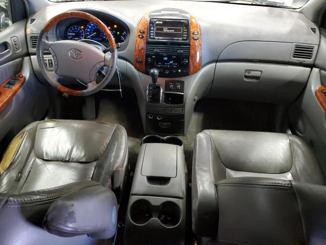 5TDBK22C98S016762 - 2008 TOYOTA SIENNA XLE WHITE photo 8