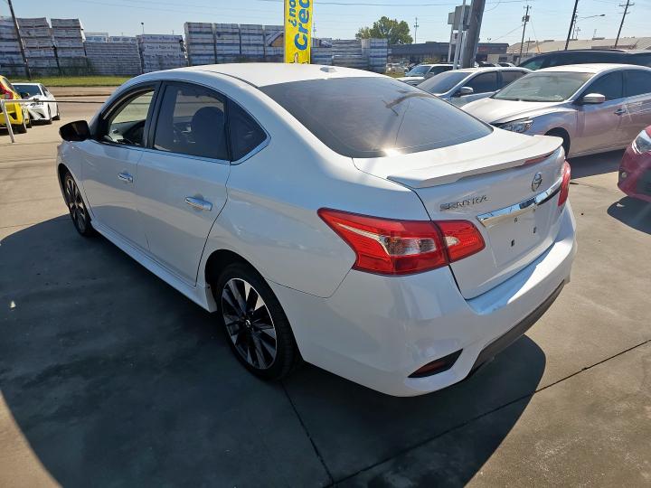 3N1AB7AP2HY220814 - 2017 NISSAN SENTRA S WHITE photo 3