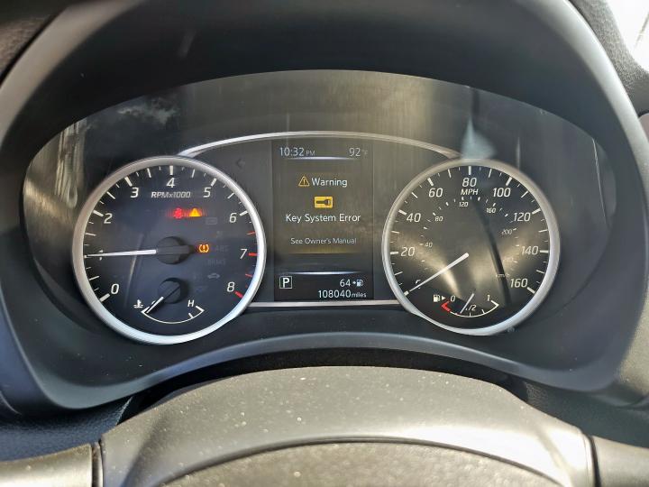 3N1AB7AP2HY220814 - 2017 NISSAN SENTRA S WHITE photo 8