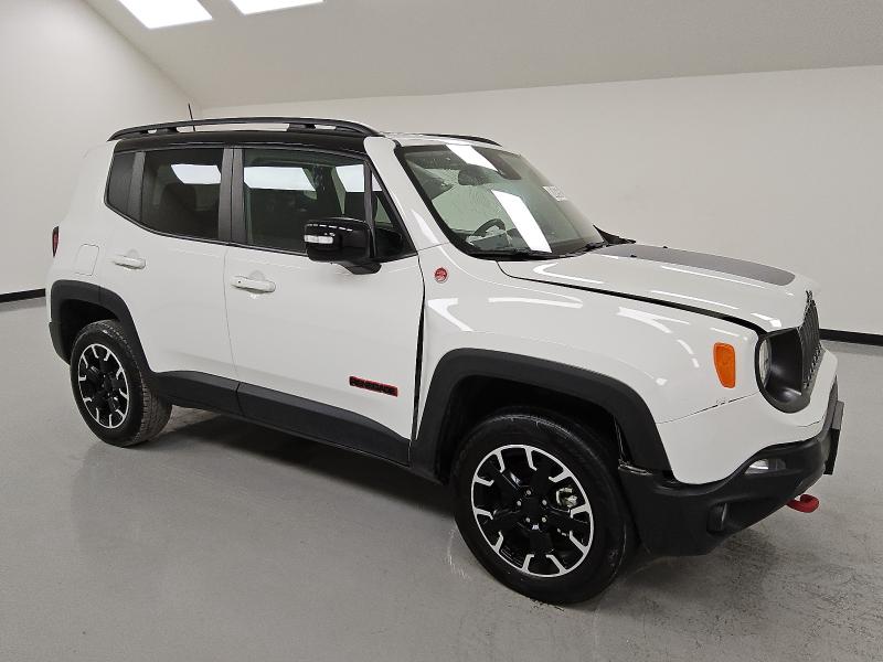 ZACNJDC13PPP22496 - 2023 JEEP RENEGADE TRAILHAWK Biały zdjęcie 4