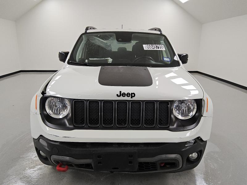 ZACNJDC13PPP22496 - 2023 JEEP RENEGADE TRAILHAWK Biały zdjęcie 5