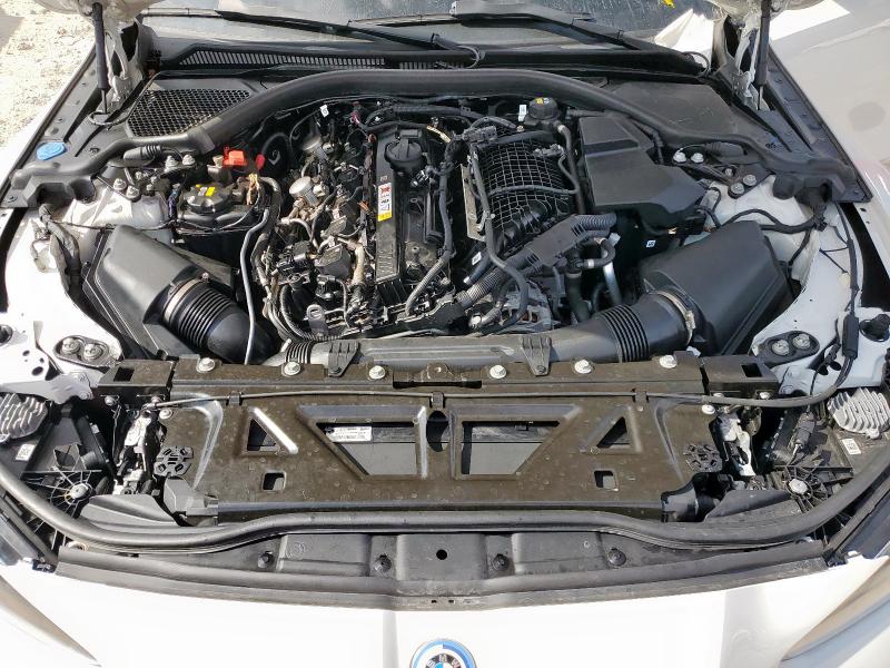 WBS33AY00PFN54332 - 2023 BMW M3 COMPETITION WHITE photo 11