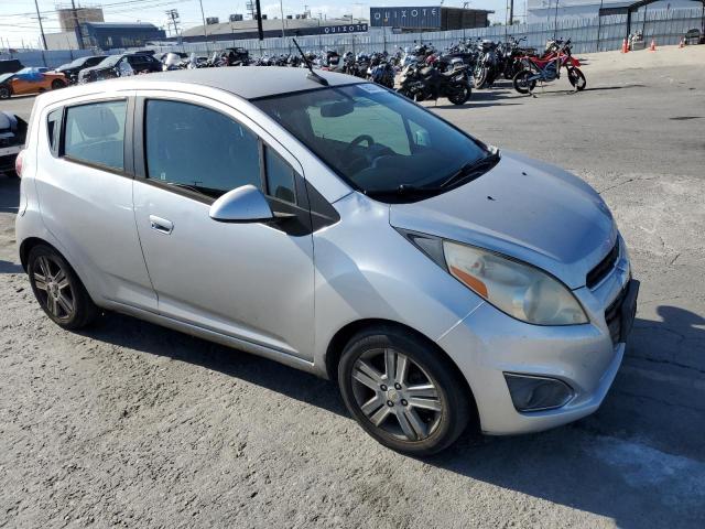 KL8CB6S90EC546138 - 2014 CHEVROLET SPARK LS 银色 照片 4
