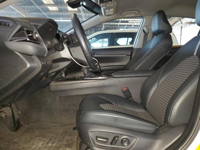 4T1T11AK5NU635503 - 2022 TOYOTA CAMRY SE Білий фото 7