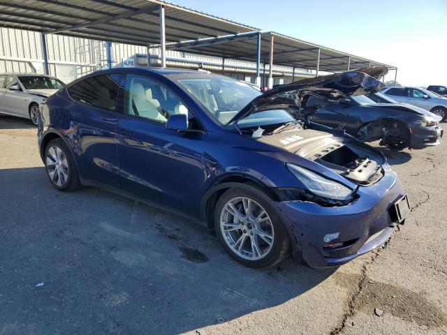 5YJYGDEE2LF056280 - 2020 TESLA MODEL Y BLUE photo 4