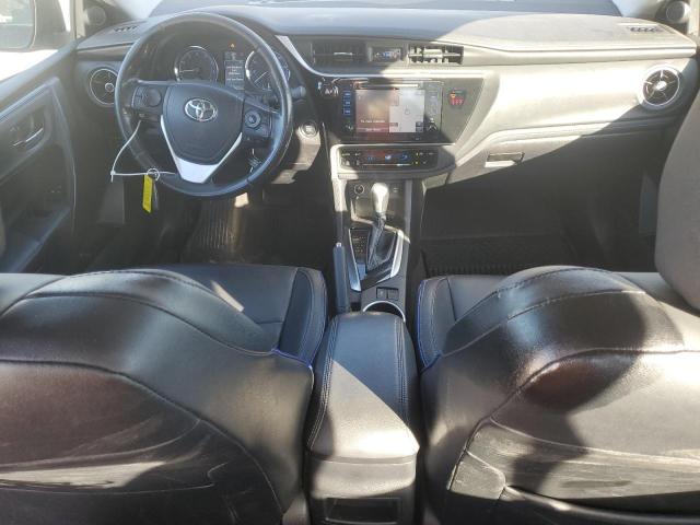 2T1BURHE7KC197467 - 2019 TOYOTA COROLLA L Gris photo 8