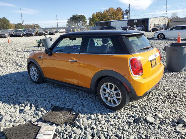 WMWXM5C58F3A04831 - 2015 MINI COOPER ოქროსფერი ფოტო 2