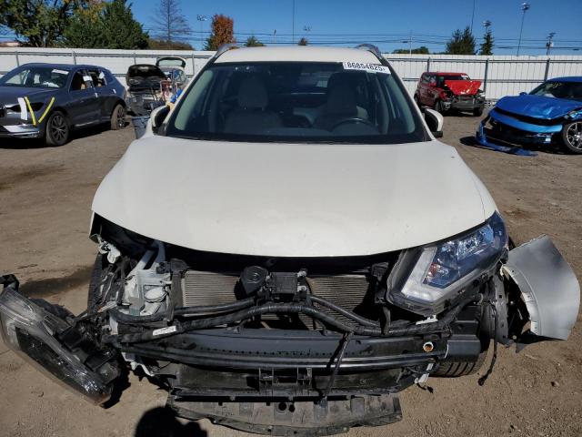 JN8AT2MT1KW268054 - 2019 NISSAN ROGUE S თეთრი ფოტო 5