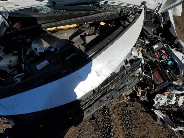 JTDKARFP1H3058448 - 2017 TOYOTA PRIUS PRIM WHITE photo 11