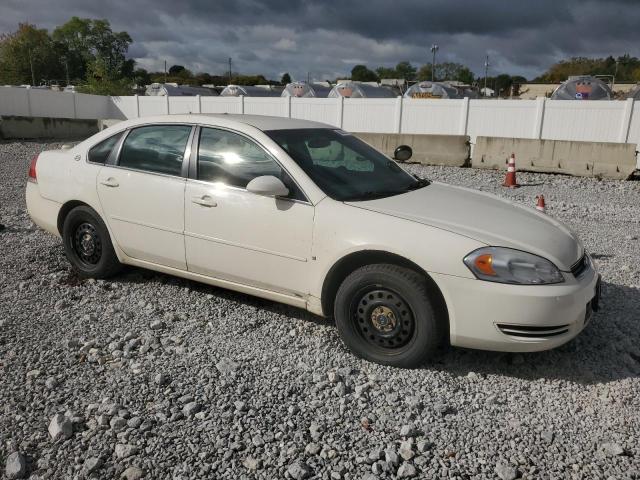 2G1WS58R979404931 - 2007 CHEVROLET IMPALA POLICE Biały zdjęcie 4