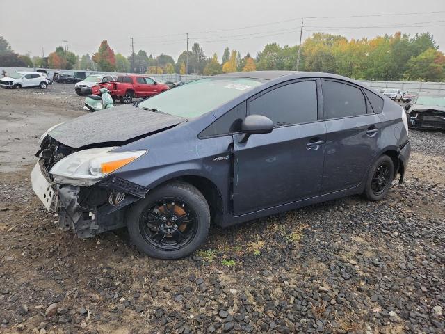 2013 TOYOTA PRIUS, 